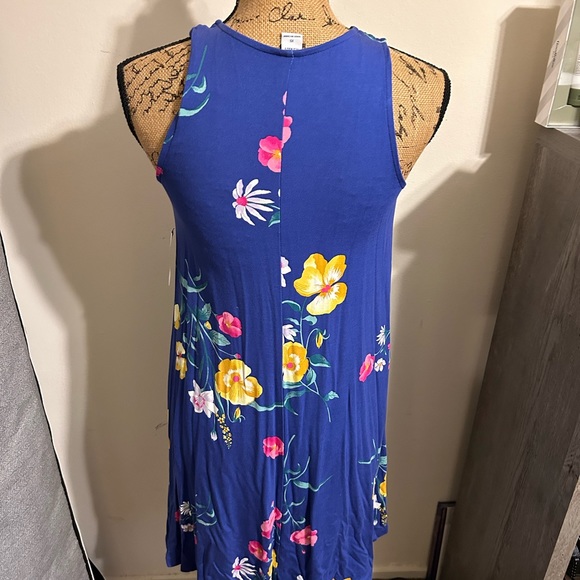 Old Navy Spring dress - Picture 4 of 5